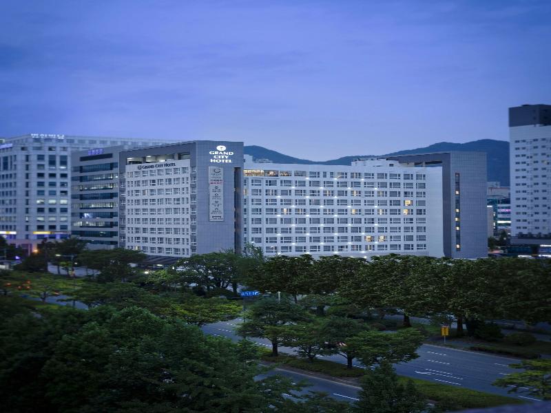Grand City Hotel Changwon image