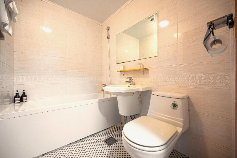 EQ Stay Hotel image