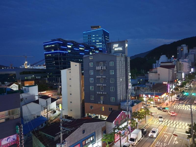 Okpo Business Hotel image