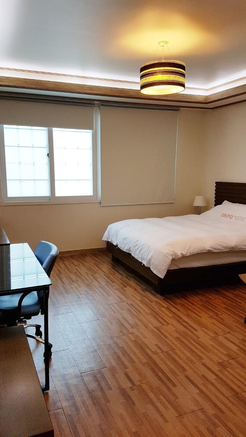 Okpo Business Hotel image