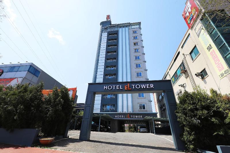 El Tower Hotel image