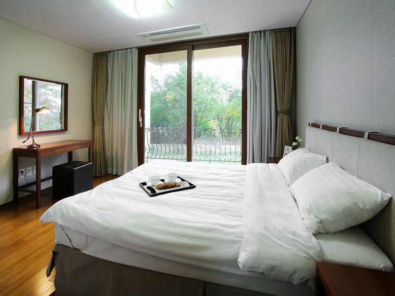 Alps Daeyoung Golf Village image