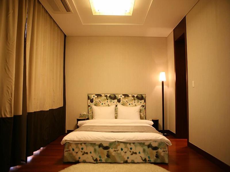 Alps Daeyoung Golf Village image