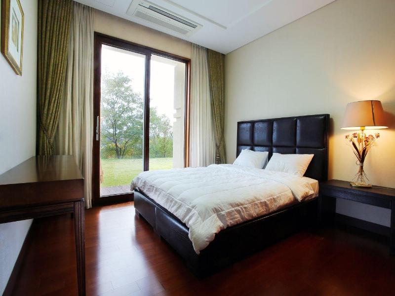 Alps Daeyoung Golf Village image