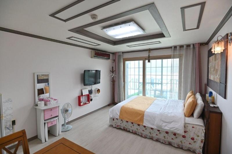 A day in Geoje Pension image