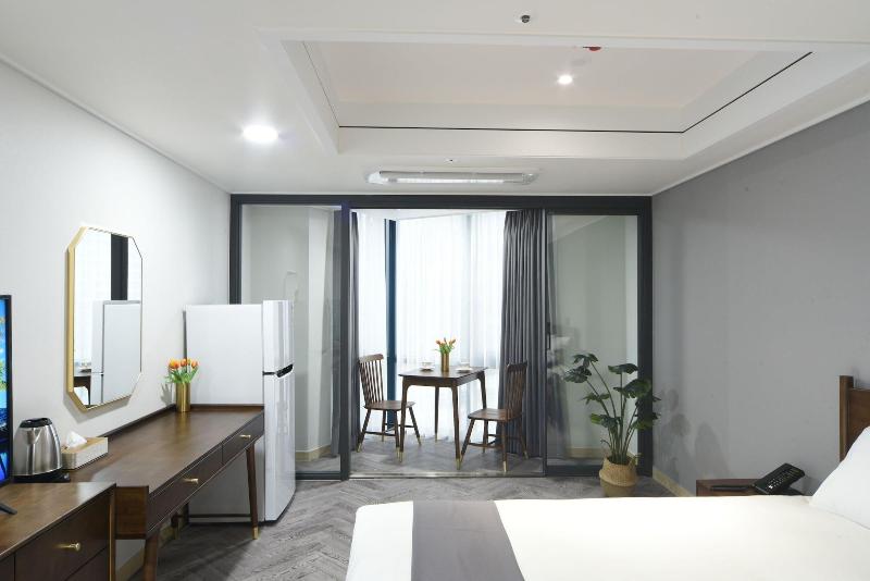 Haeundae Central Hotel image