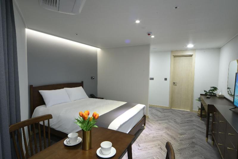 Haeundae Central Hotel image