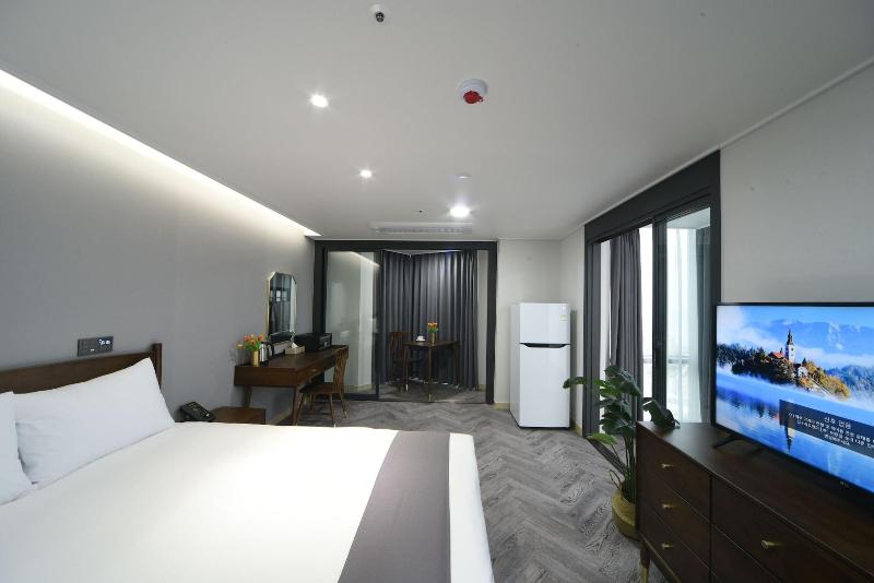 Haeundae Central Hotel image