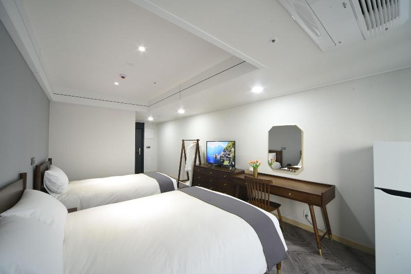 Haeundae Central Hotel image