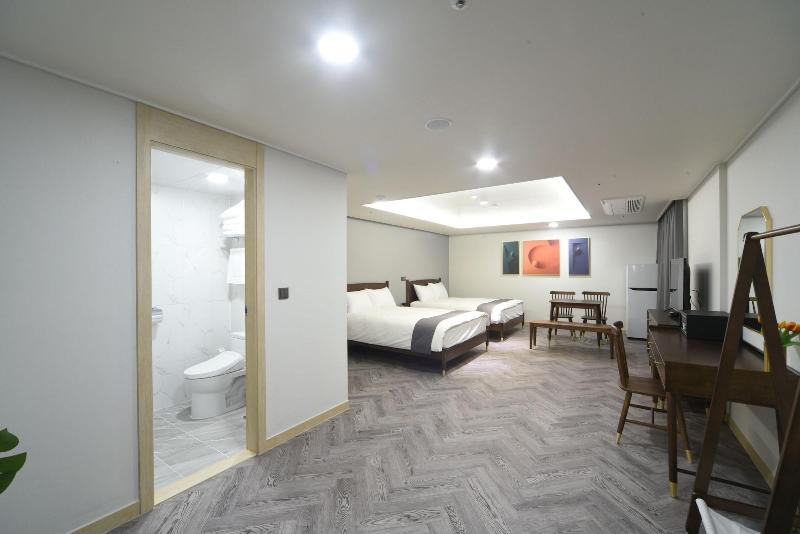 Haeundae Central Hotel image