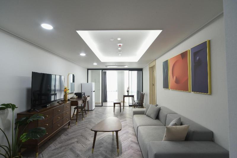 Haeundae Central Hotel image