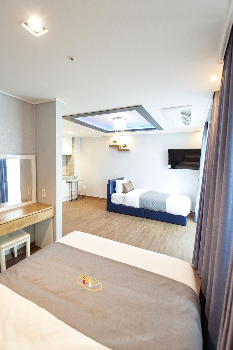 Busan Orum Residence Hotel image