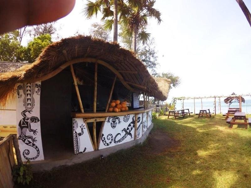 Guitar Bay Arugambay image