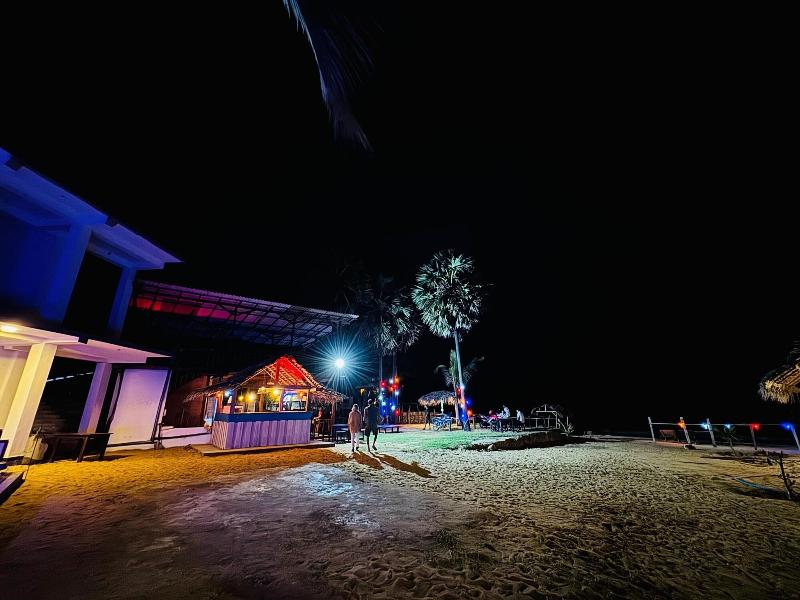 Guitar Bay Arugambay image