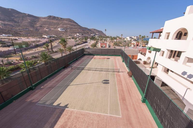 Playa de La Paz Condominiums
