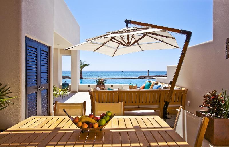 Playa de La Paz Condominiums