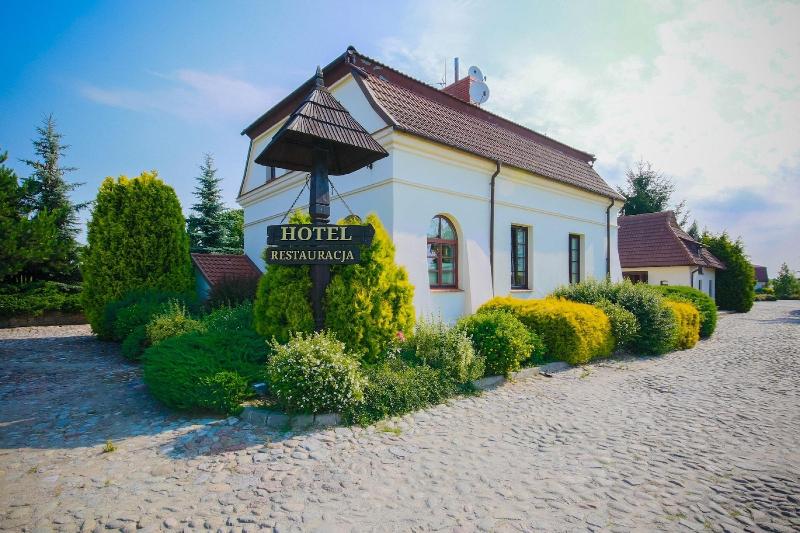 DwÃ³r Bogucin Hotel & Restauracja image
