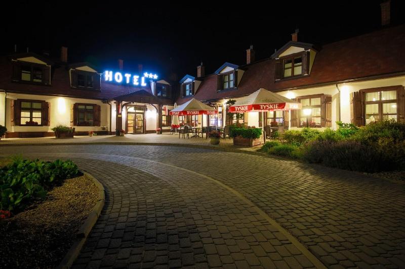 DwÃ³r Bogucin Hotel & Restauracja image
