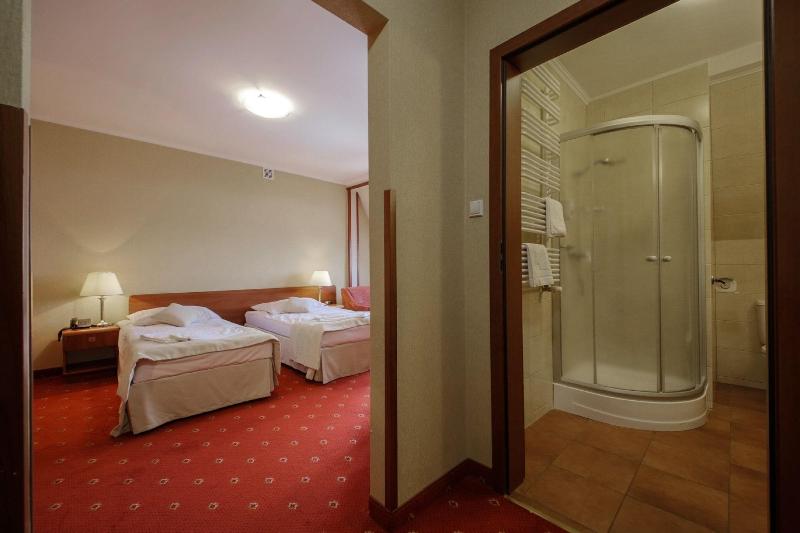 DwÃ³r Bogucin Hotel & Restauracja image