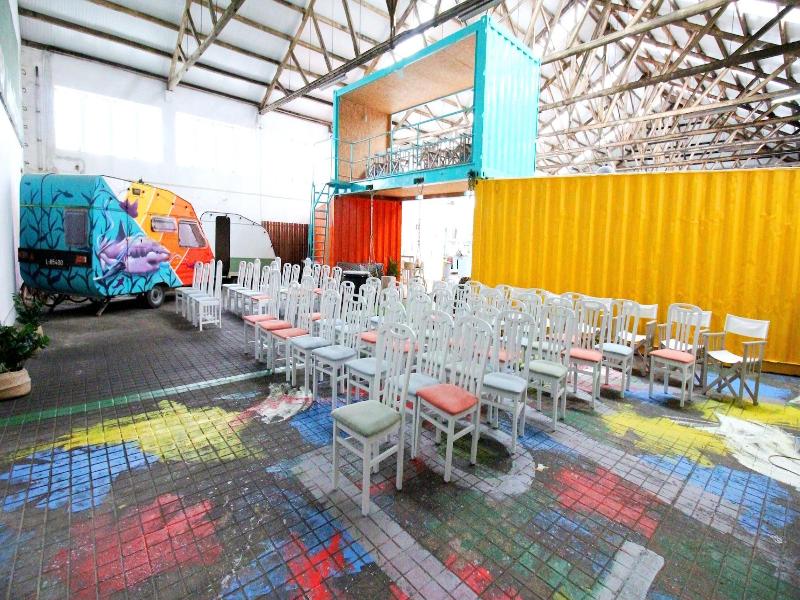 AKTION Peniche Hostel & Apartments image