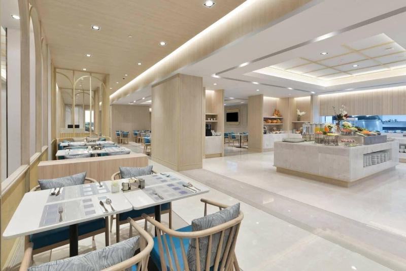 Centre Point Hotel Terminal21 Korat image