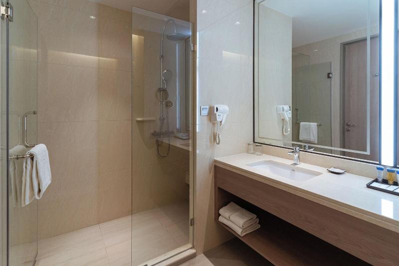 Centre Point Hotel Terminal21 Korat image