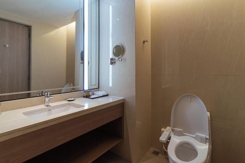 Centre Point Hotel Terminal21 Korat image