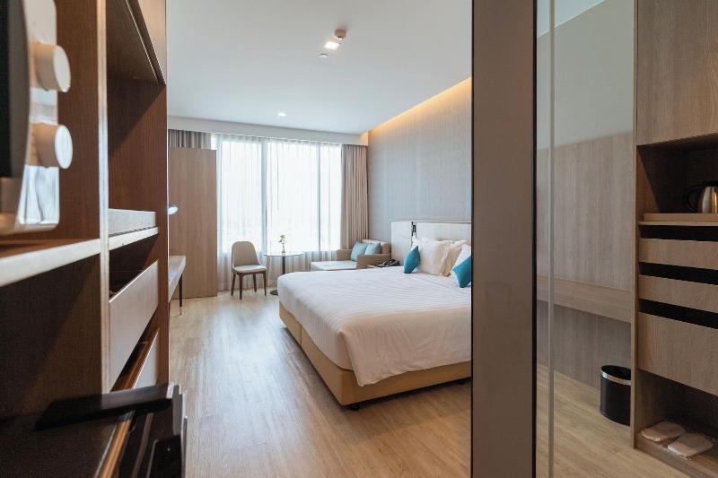 Centre Point Hotel Terminal21 Korat image