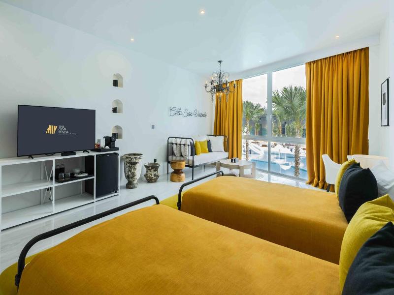 The Gems Mining Pool Villas Pattaya image