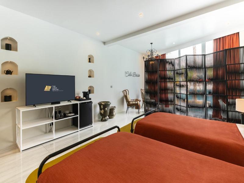 The Gems Mining Pool Villas Pattaya image