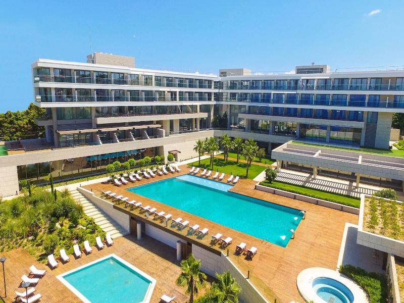 On'Live Hotel image