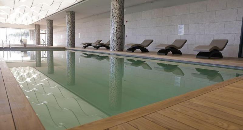 On'Live Hotel image