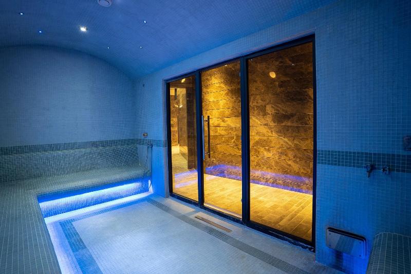 On'Live Hotel image