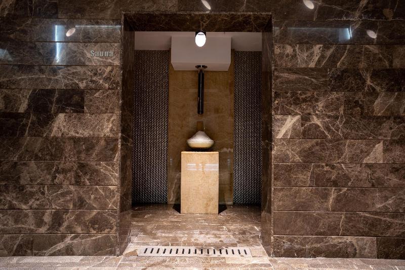 On'Live Hotel image