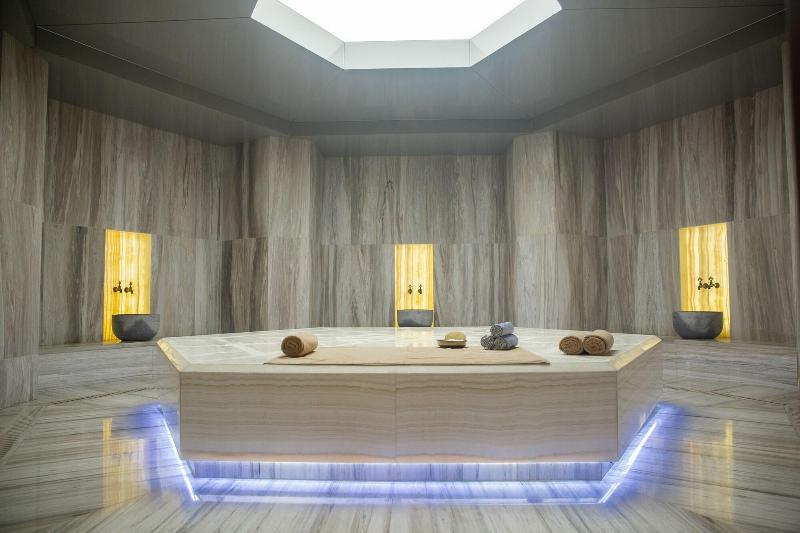 On'Live Hotel image