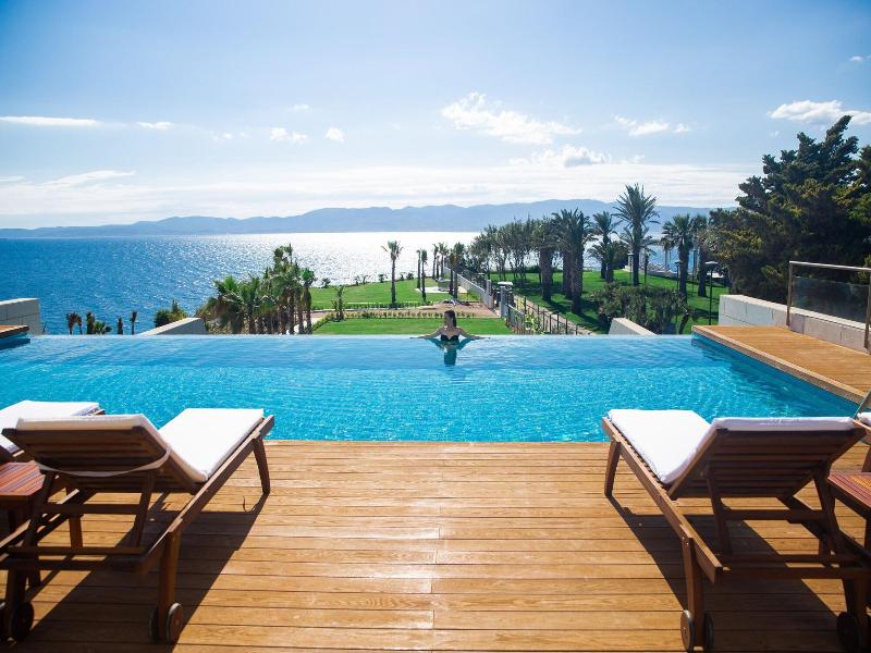 On'Live Hotel image