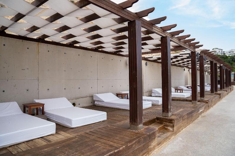 On'Live Hotel image