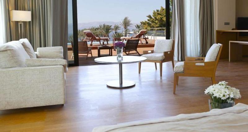 On'Live Hotel image