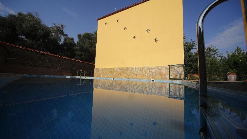 Rukim Otel