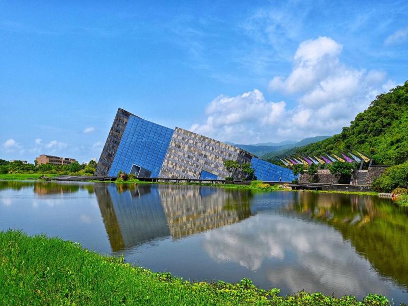 Lan Yang Seaview Hotel image