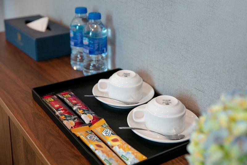 Golden Season Hotel image