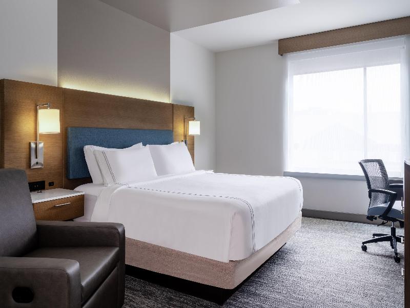 Even Hotel Rochester – Mayo Clinic Area image