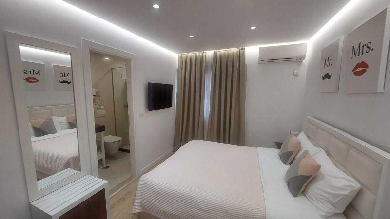 Hotel Elior image