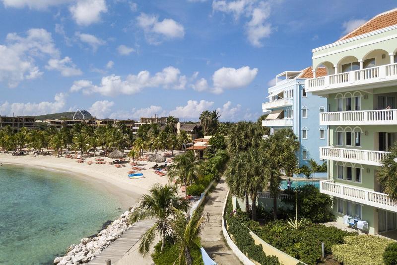 Blue Bay Beach Apartments 5