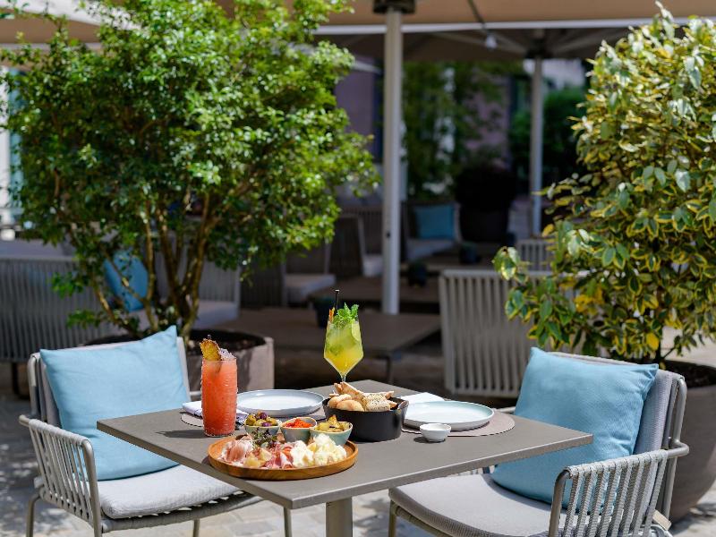 Movenpick Hotel Basel image