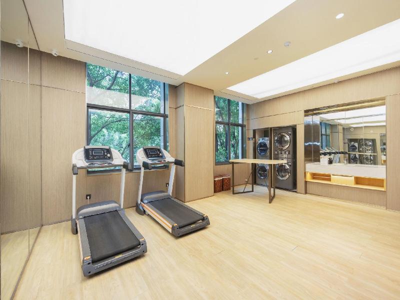 Ji Hotel (Jiaxing Nanhu Shangwu Avenue)