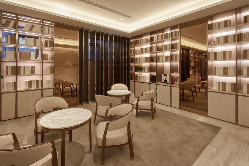 Ji Hotel (Hanzhong Central Plaza) image