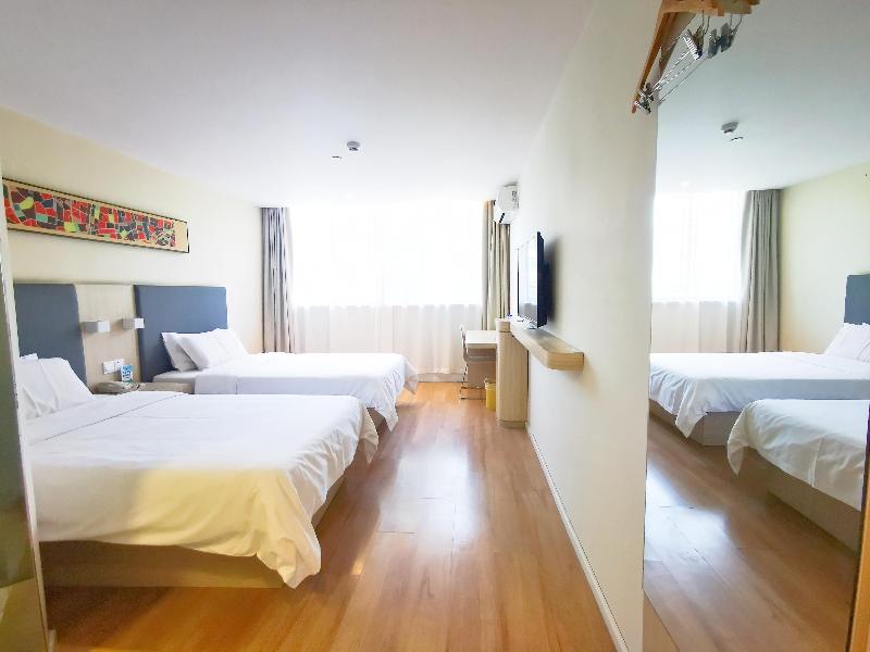 Bed room