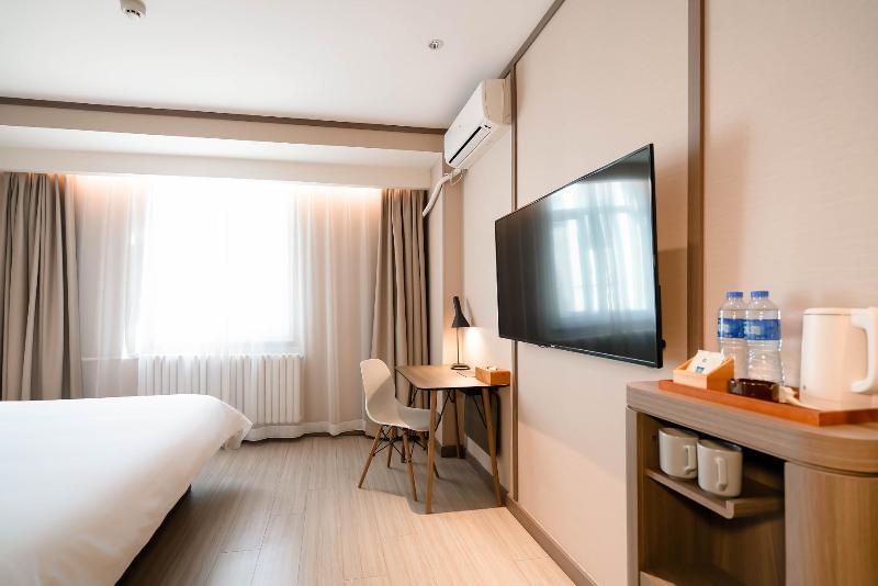 Hanting Express Baotou Central Avenue Branch image