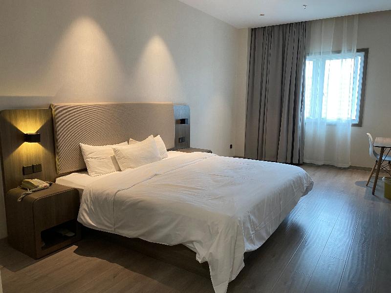 Hanting Hotel (Tongxiang) image
